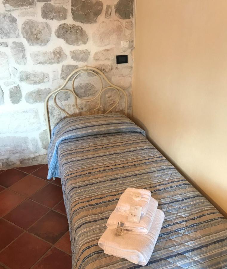 Abbateggio Country House Antiche Dimore المظهر الخارجي الصورة